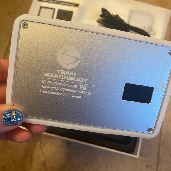 🔥✨VL-1 LED Video Light - Picture 2 of 7